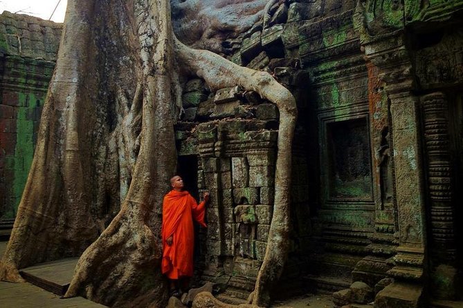 Private 2 Days Angkor Wat Sunrise, Floating Village & Beng Mealea - Sunrise at Angkor Wat