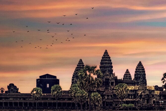 Private Angkor Sunrise & Major Temples Tour by English Speaking SUV Car Driver - Why start with Angkor Wat at sunrise