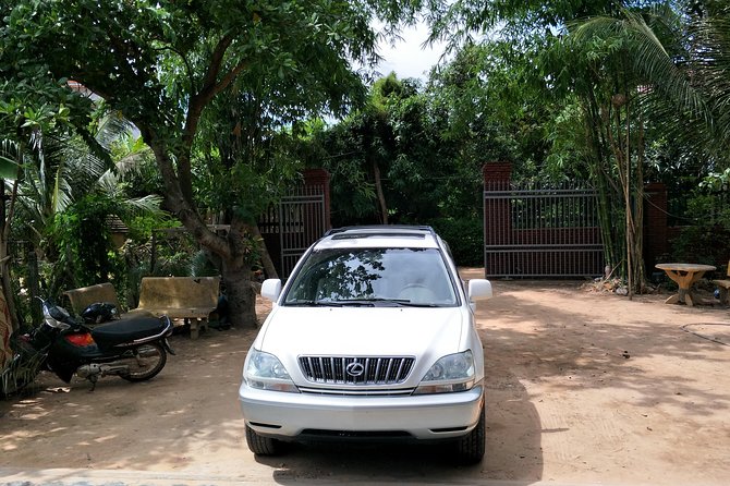 Private Angkor Sunrise & Major Temples Tour by English Speaking SUV Car Driver - Ta Prohm brings the famous atmosphere