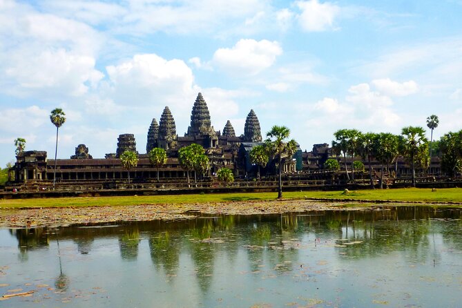 Private Angkor Wat Day Tour - Best of Angkor - Angkor Thom brings the grand royal setting