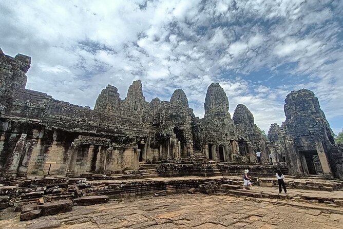 Private Angkor Wat Exploring Tour (Sunset or Sunrise) - Key points to know before booking