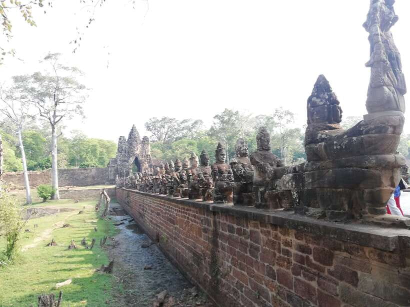 Private Angkor Wat Temple Tour - What the $35 price really covers