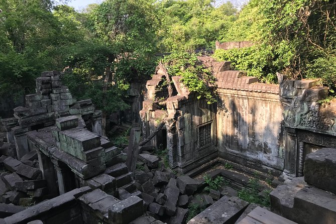 Private Beng Mealea Temple Tour – Hidden Jungle Ruins - Leaving Siem Reap in a private vehicle