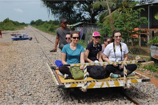 Private Boat from Battambang to Siem Reap via Tonle Sap Lake - Comfort, fitness, and what to pack