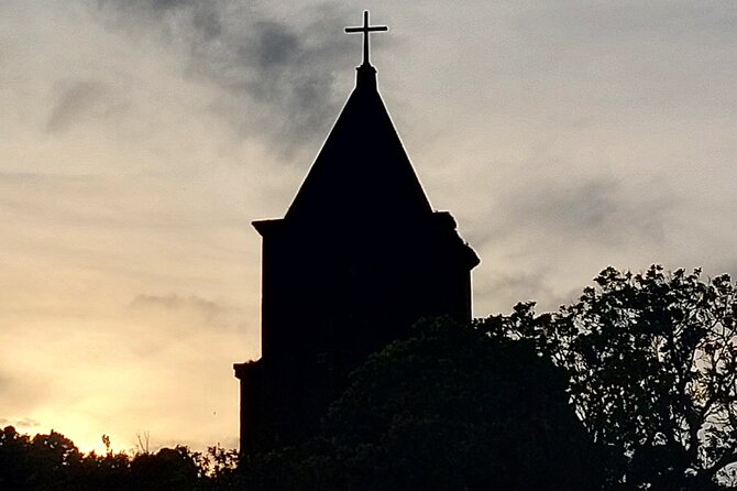 Private Bokor tours by Rickshaw/SUV Car - The old Catholic church and Bokor Hill Station