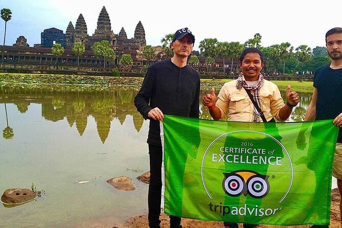 Private Day Angkor Wat Temple and Banteay Srei Temple Tour - Pre Rup offers a short look at a late-10th-century state temple