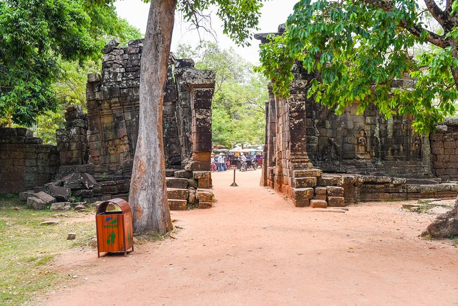 Private Full-Day Angkor Temple and Sunset Viewing with Lunch - Why a Private Day Helps at Angkor