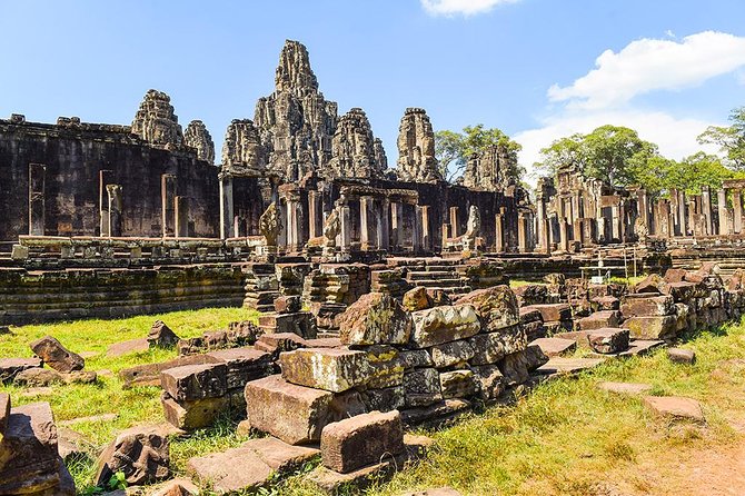 Private Full-Day Angkor Temple and Sunset Viewing with Lunch - Angkor Thom and the Bayon’s Stone Faces
