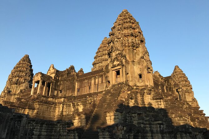 Private Guided Angkor Wat Tour by Lady Tuk Tuk with Monk Blessing - Five details that shape the day
