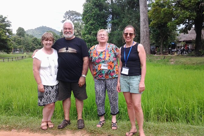 Private Half-Day Tour to Kampong Phluk Flooded Forest and Floating Villages - The floating village and stilted homes