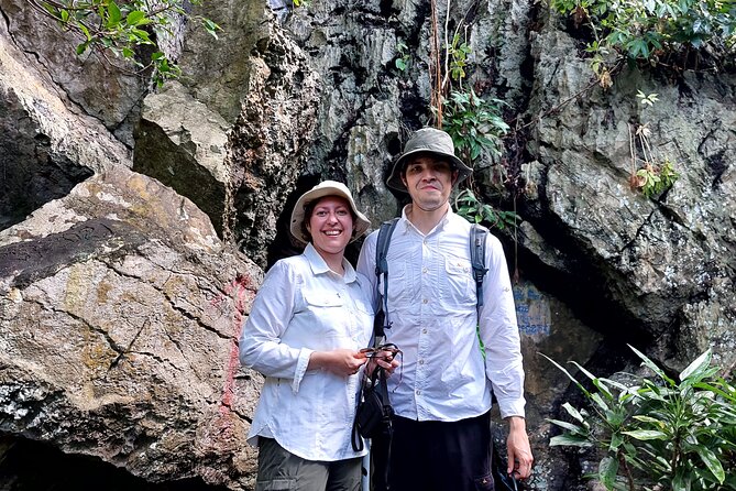 Private Kampot Countryside Tour & Pepper farm, Kep/Crab Market - Phnom Chhngok: a temple reached through a cave