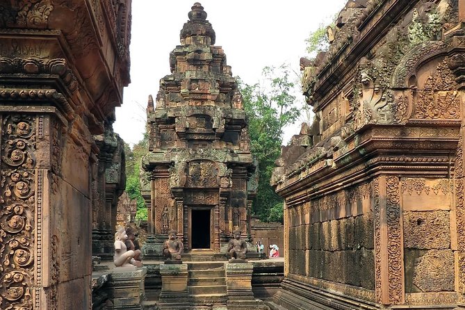 Private Kulen Mountain-Banteay Srei and Kampong Phluk Village - Kampong Phluk and the changing waterline