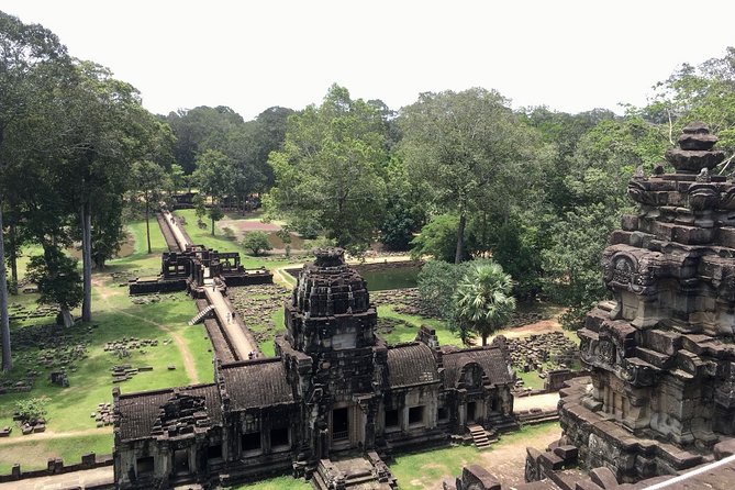 Private One Day Tour with Sunrise at Angkor Wat - Who should book this Angkor Wat day?