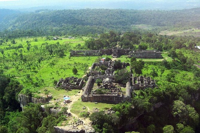 Private Preah Vihear and 2 Temples Guided Tour - Koh Ker and Cambodia’s seven-tier pyramid