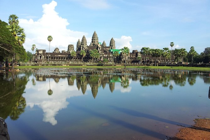 Private Siem Reap 3 Day Tour Discover All Highlight Angkor Temple - Day three: Banteay Srei and the outer temples