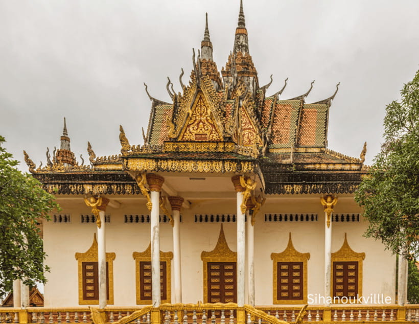 Private Sihanoukville Experience - Preah Thong Neang Neak statue