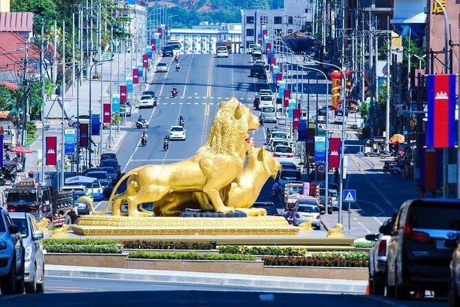 Private Sihanoukville Tour for Cruise Ship Passengers - Independence Monument and Sihanoukville’s Public Story