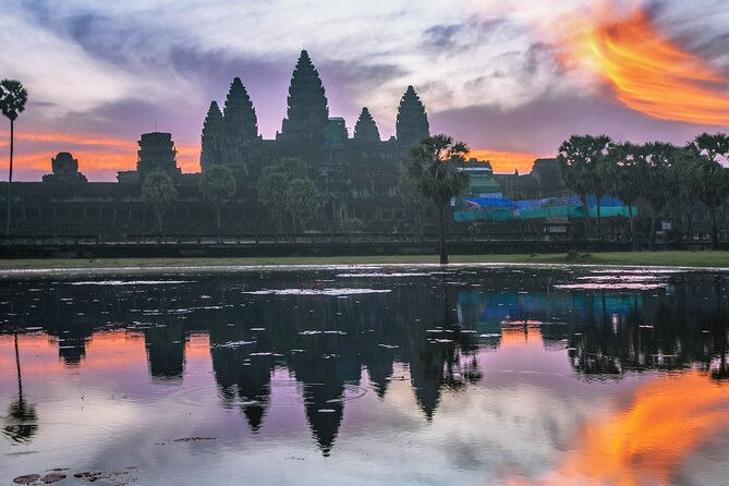 Private Sunrise Angkor Wat Tour with pickup from your hotel - Why the sunrise start is worth it