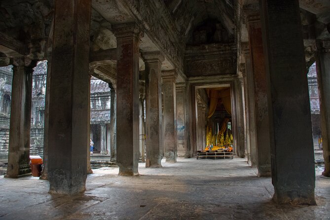 Private Sunrise Angkor Wat Tour with pickup from your hotel - The real price and what you receive