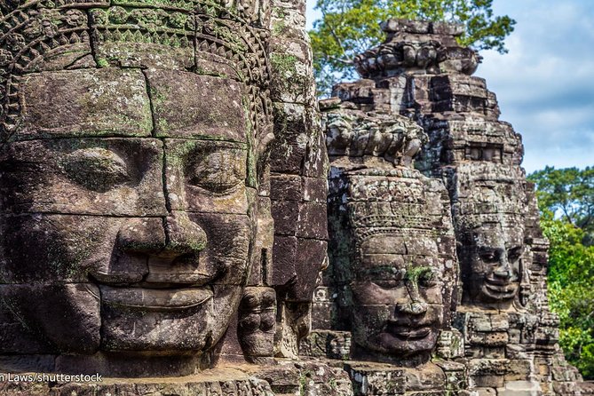 Private sunrise 'small tour' of Angkor Wat with car or van & Guide - Banteay Kdei and the quieter temple mood