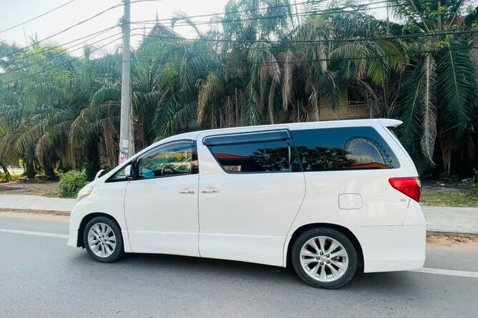 Private Taxi from Siem Reap to Phnom Penh - Speak English Driver - Key points to know before booking