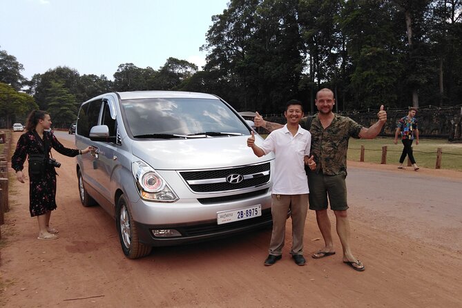 Private Taxi Phnom Penh to Siem Reap - English Spreaking Driver - Leaving Phnom Penh in your own car