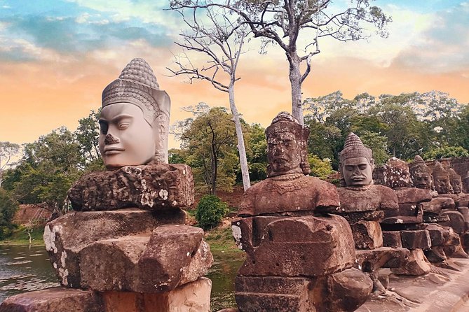 Private Tours Angkor Wat For 2 Days - Guide Rain and driver Kann