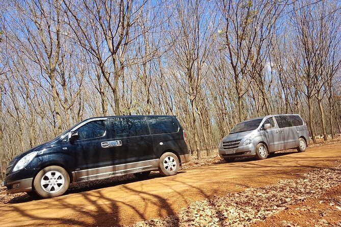 Private Transfer Service from Siem Reap to Phnom Penh - What the minivan is like for a private group