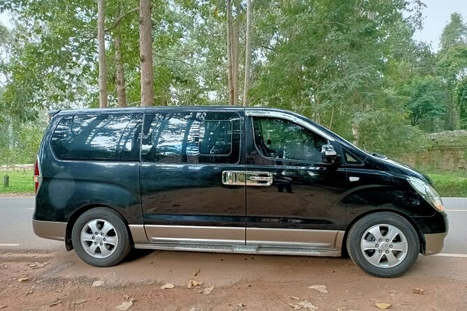 Private Transfer Service from Siem Reap to Phnom Penh - Leaving Siem Reap on National Road 6