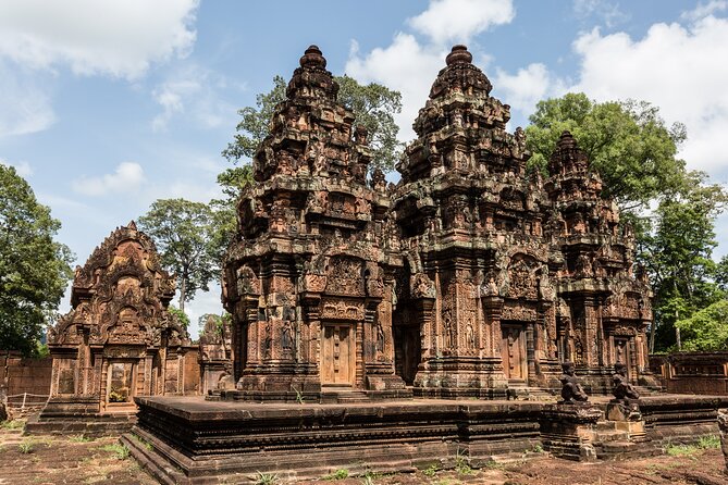 Private Transfer : Siem Reap ↔ Battambang - What the driver service adds
