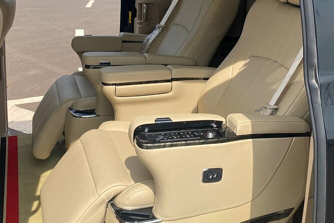 Private Van Phnom Penh To Siem Reap English Speaking Driver - What the English-Speaking Driver Adds