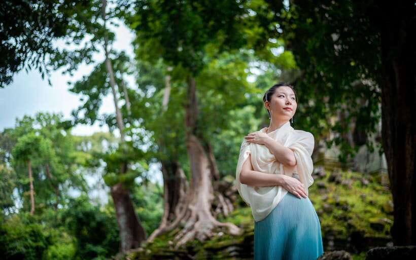 Professional Photoshoot in Angkor Archaeological Park - Ta Prohm, the temple of roots and shadows