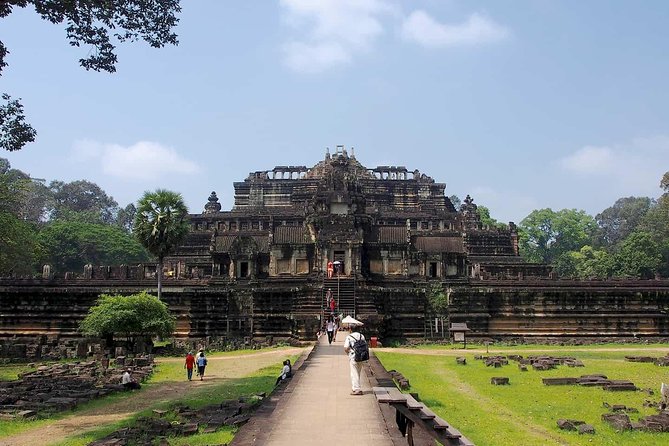 Shared Tour to Angkor Wat, Bayon and Ta Prohm Temples - Ta Prohm brings the jungle into the story