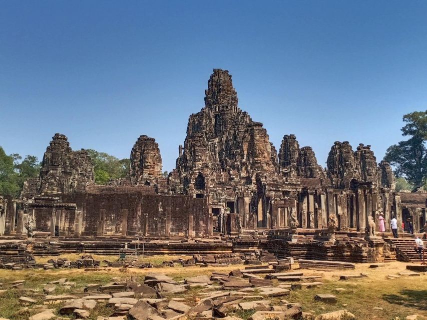 Sharing Trip to Angkor Temple with sunset - Ta Prohm after lunch, roots, moss, and movie fame