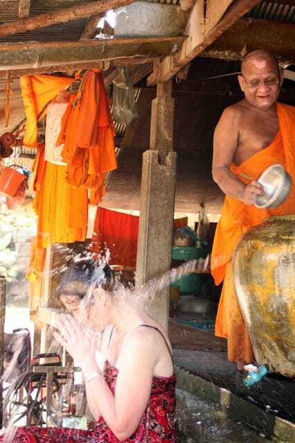 Siem Reap: 1-Hour Cambodian Buddhist Water Blessing - What the ceremony feels like