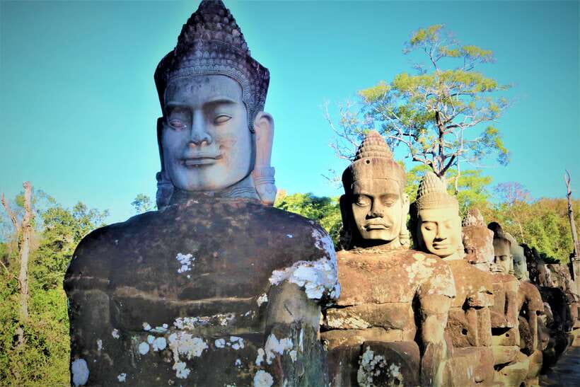Siem Reap: 2-Day Temple Highlights Sunrise and Sunset Option - Day two: the pre-dawn journey to Angkor Wat