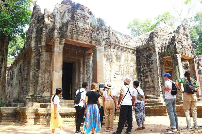 Siem Reap: 2-Days Angkor Wat with Sunrise Small-Group Tour - Day 2: Sunrise at Angkor Wat