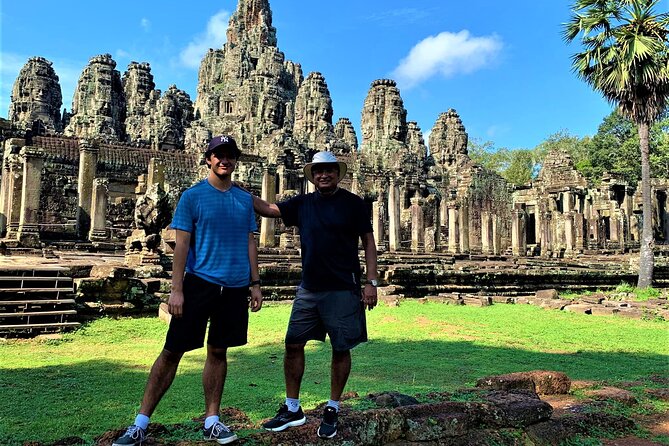 Siem Reap 2 Days Private Tour Angkor Wat and Floating Village - Wat Preah Prom Rath and Khmer craftsmanship