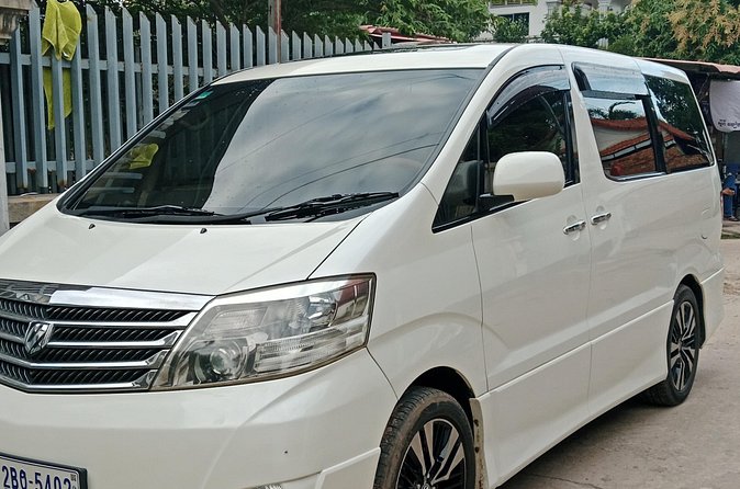 Siem Reap: Airport Taxi Service ( From Hotel To Airport SAI ) - Who will get the most from this ride?