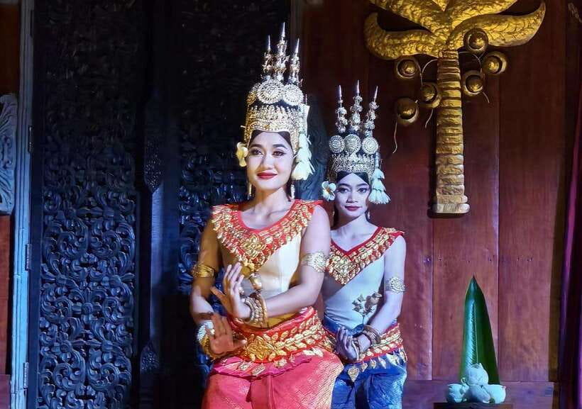 Siem Reap: Amazon Angkor Buffet Traditional Fairy Dance Show - A simple way to meet Khmer culture over dinner