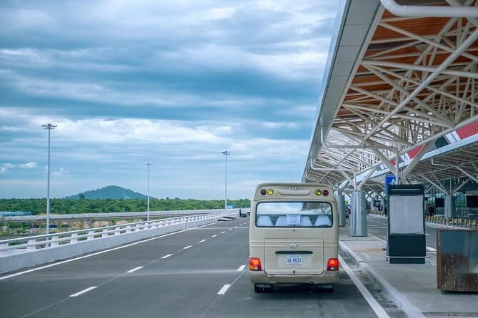 Siem Reap Angkor Airport to Siem Reap City by Shuttle Bus - The one-hour route and the hotel drop-off order