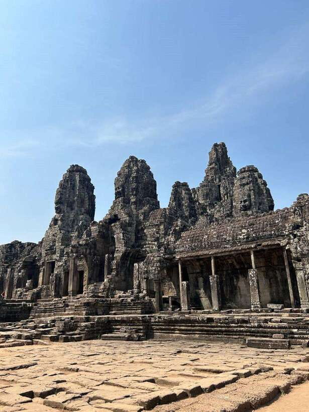 Siem Reap: Angkor Full-Day Group Tour with Japanese Guide - What the $50 price really covers