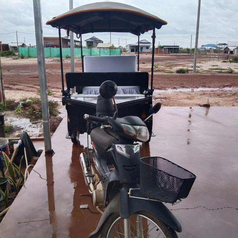 Siem Reap: Angkor Temples Tour by a Private Tuk Tuk - What the $25 price really includes