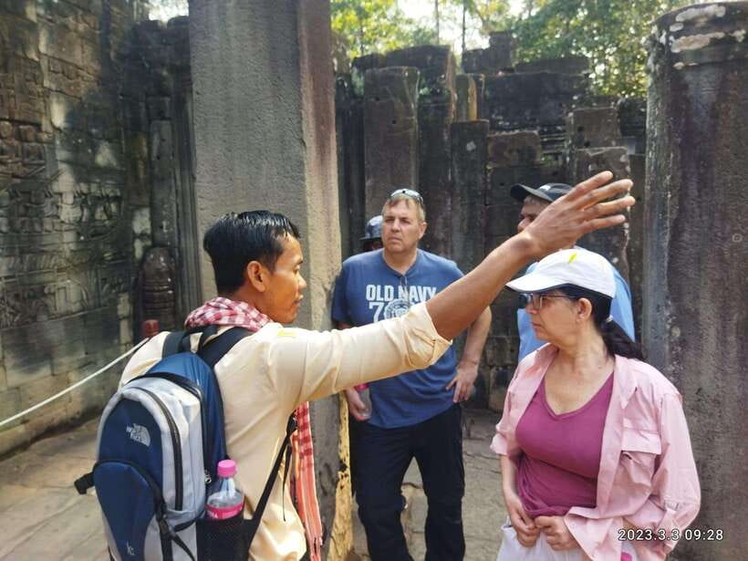 Siem Reap: Angkor Wat 2day Big and Small Circuit Guided Tour - What the $39 price really includes