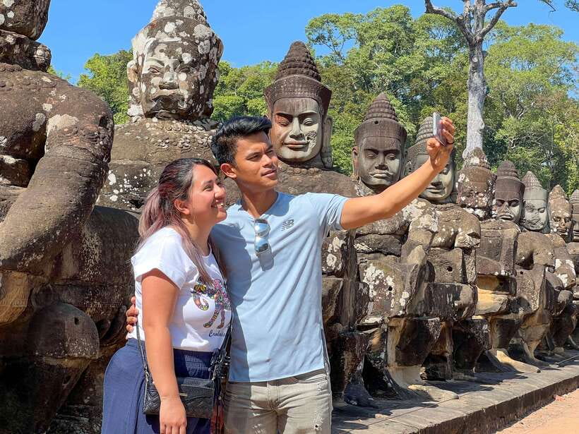 Siem Reap: Angkor Wat Small-Group Day Tour and Sunset - Angkor Wat deserves the afternoon