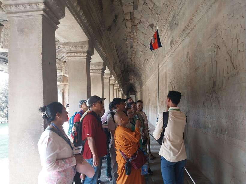 Siem Reap: Angkor Wat: Small-Group Sunrise or Sunset Tour - Why the sunrise start is worth the lost sleep