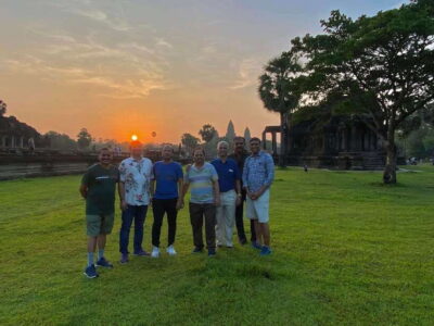Angkor Wat: Small-Group Sunrise or Sunset Tour