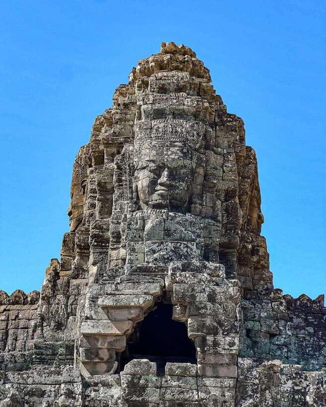 Siem Reap: Angkor Wat Small Group Tour with Spanish Guide - Angkor Wat, the grand finish