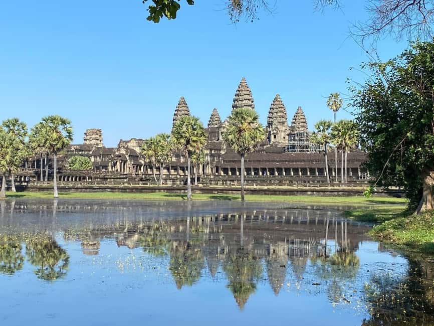 Siem Reap: Angkor Wat Small Group Tour with Spanish Guide - The morning pickup and choosing your transport