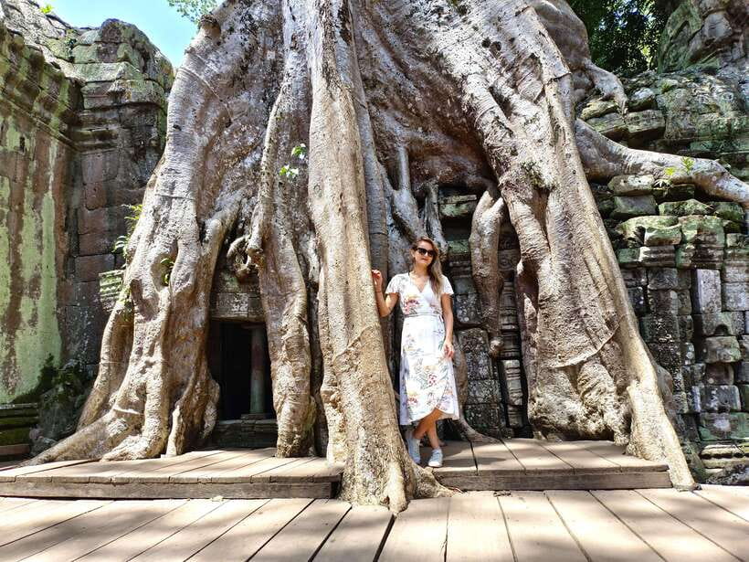 Siem Reap: Angkor Wat: Small-Group with Sunset Tour - Starting at the Angkor Park pass counters